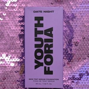 New Youth Foria Date Night Skin Tint Serum Foundation - 180 Light New In Box